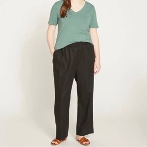 Universal Standard V Rex Tee XS 10-12 Silver Pine Green